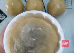 蛋黄豆沙月饼的做法图解12