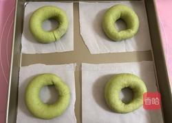 无油酸奶全麦抹茶黑芝麻贝果的做法图解8