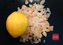 黄桃罐头的做法图解2