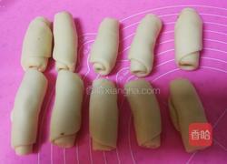 酥皮豆沙蛋黄月饼的做法图解5