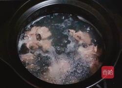 雷公根瘦肉汤的做法图解2