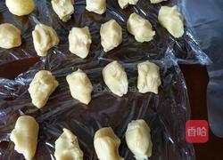 椰蓉蛋黄月饼的做法图解10