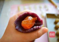 蛋黄酥的做法图解5