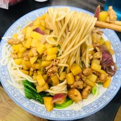 炸酱面的做法[图]