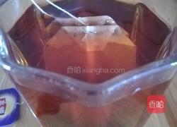 香醇焦糖奶茶的做法图解2