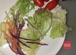 五彩缤纷沙拉的做法图解1