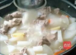 排骨萝卜汤的做法图解7