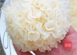 雪耳梨羹的做法图解1