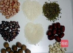 桂圆莲子八宝粥的做法图解1