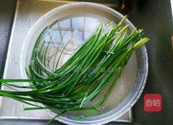 韭菜炒蛋的做法图解2