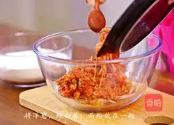 Illustration of how to make Korean kimchi pancake 3