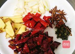 干锅鸡的做法图解1