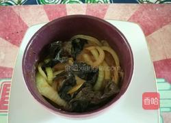 洋葱拌木耳的做法图解6
