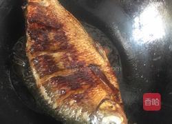 冰糖红烧武昌鱼的做法图解6