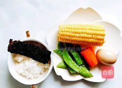 小鸡饭团的做法图解1