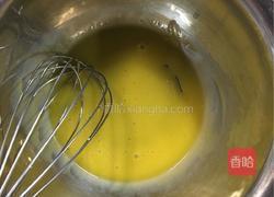 戚风蛋糕(6寸)的做法图解3