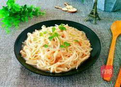 Illustration of how to make enoki mushrooms in oyster sauce 9