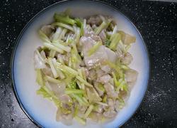 黄韭菜炒肉片