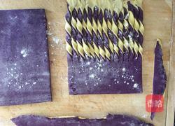 双色毛毛虫花卷的做法图解2