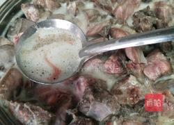 鱼腥草煲猪肺汤的做法图解8