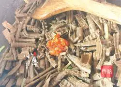 Illustration of how to make dried bamboo shoots with rice 7