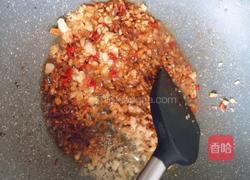 好吃到舔手指的蒜蓉粉丝开背虾的做法图解11