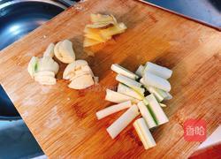 咖喱猪小排蛋包饭的做法图解3