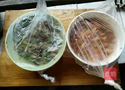 Illustrations of three ways to eat dumplings 5