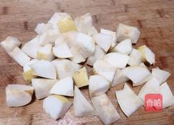 冰糖炖雪梨的做法图解4