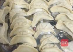 荠菜饺子的做法图解4