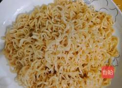 炒方便面的做法图解5