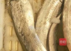 红烧带鱼的做法图解1