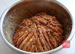 羊肉胡萝卜饺子的做法图解6
