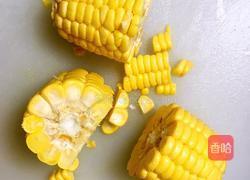 香煎玉米饼的做法图解1