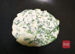 韭菜鸡蛋煎饼的做法图解12