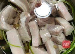 蛋黄大肉粽的做法图解2