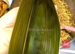 蛋黄大肉粽的做法图解8