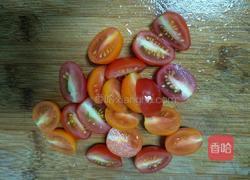 哈密瓜沙拉的做法图解3