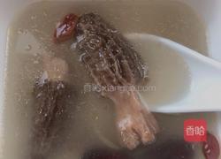 羊肚菌鸡汤的做法图解6