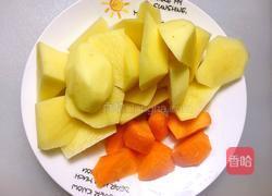 土豆炖鸡腿(压力锅版)的做法图解1