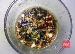 黄瓜拌皮蛋的做法图解4