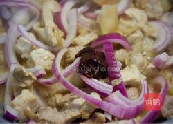 超下饭！快手辣白菜炒猪肉的做法图解6