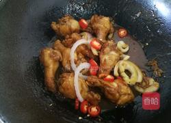  红烧鸡翅根的做法图解7