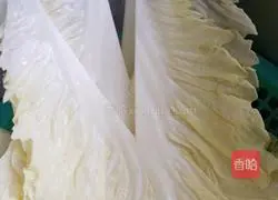 Illustration of how to make cabbage rolls 2