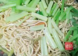 Illustration of braised noodles 4