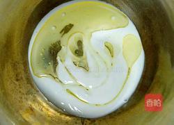 酸奶戚风蛋糕的做法图解1