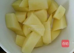 土豆炖牛腩的做法图解2