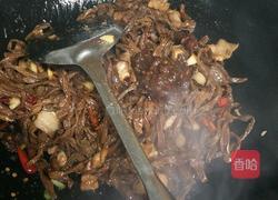 五花肉炒干豆角的做法图解7