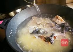 奶香鱼头汤的做法图解3