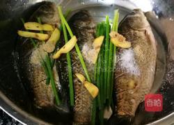 凉拌鲫鱼（无油版）的做法图解4